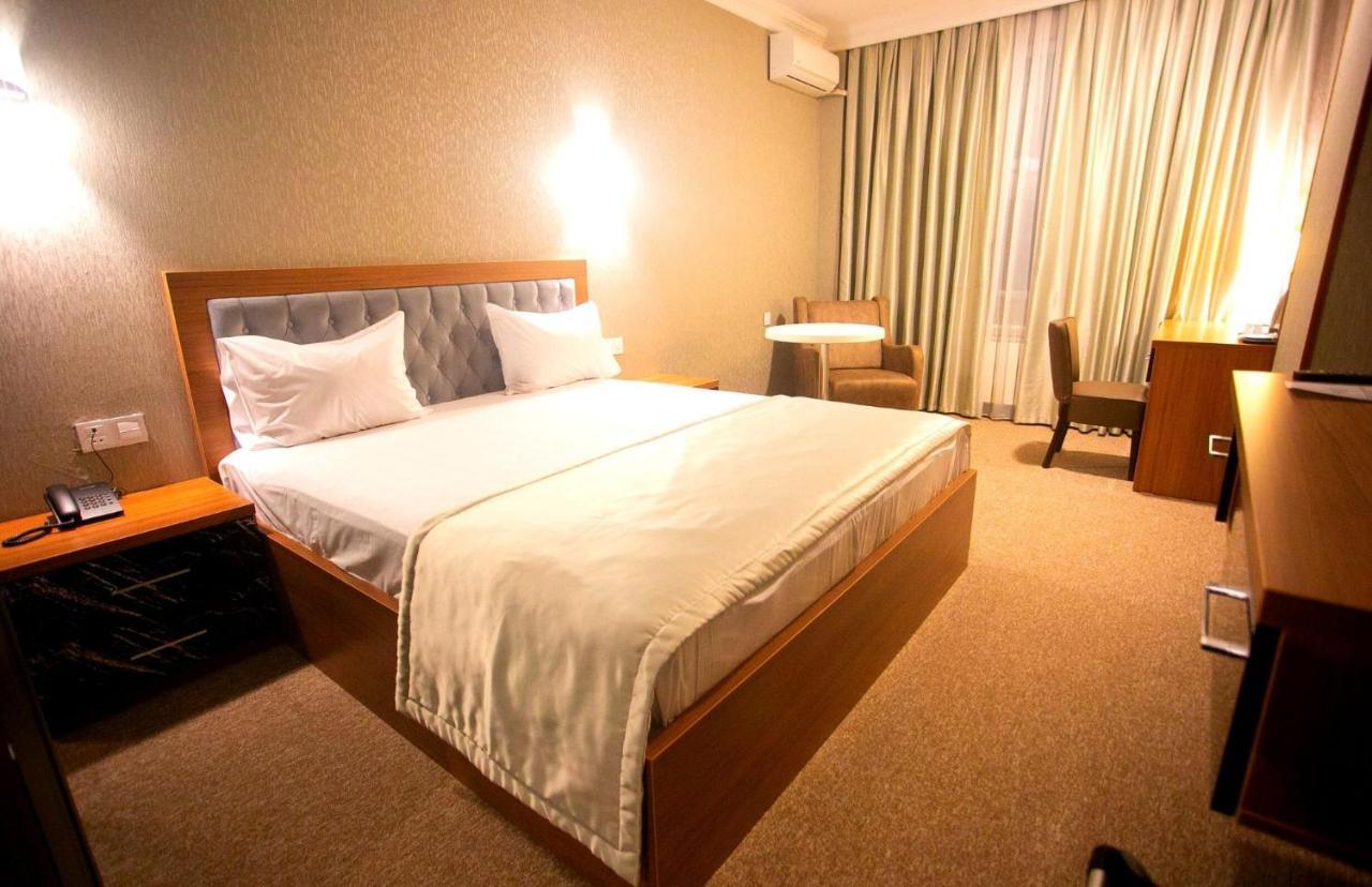 Royal Sapphire Hotel باكو المظهر الخارجي الصورة